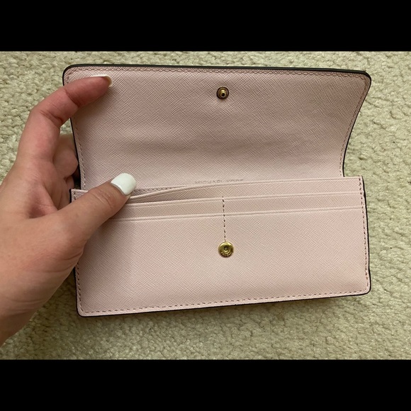 Wallet - Picture 2 of 6